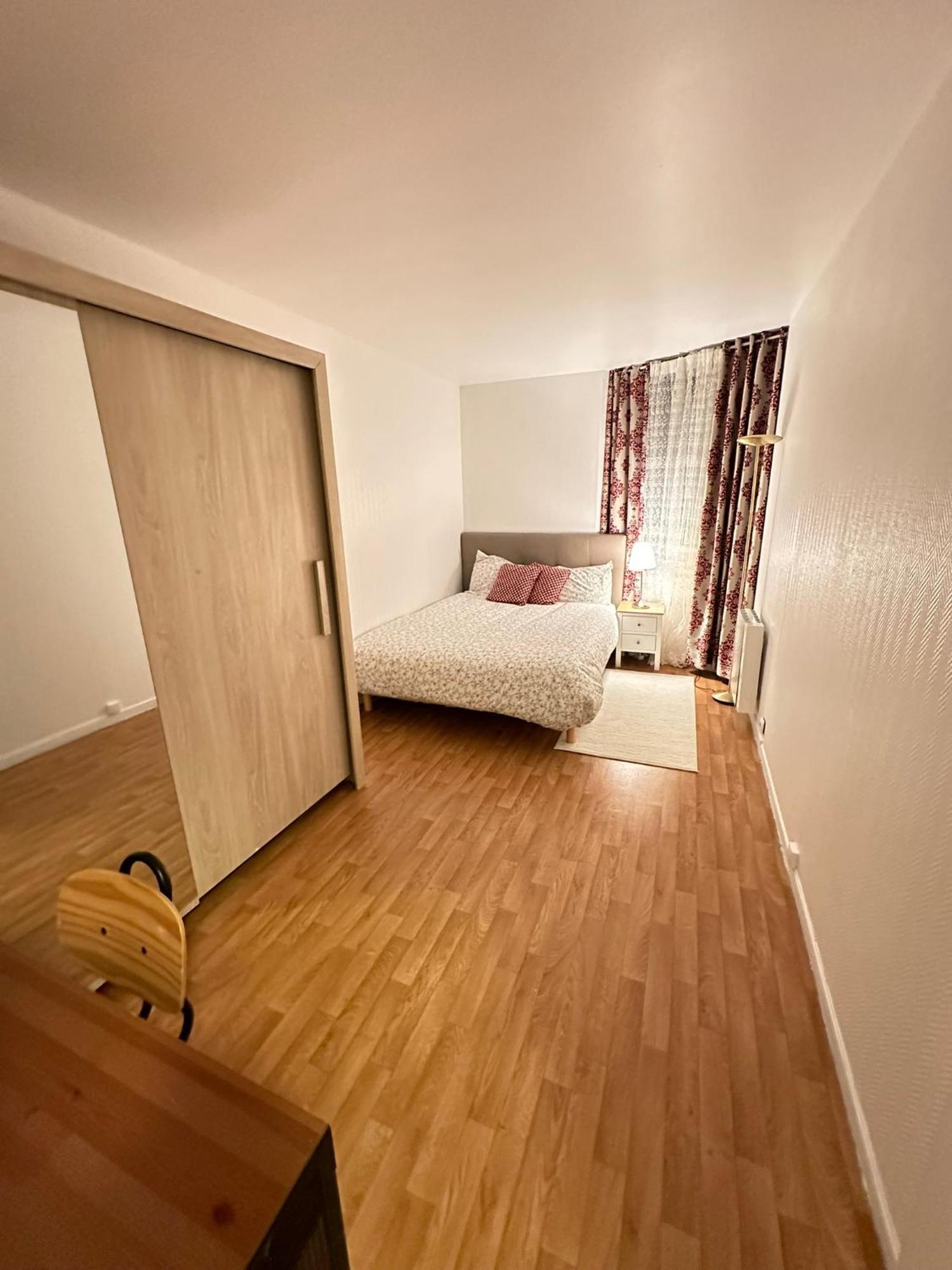 Appartement En Residence- Clichy Exterior foto